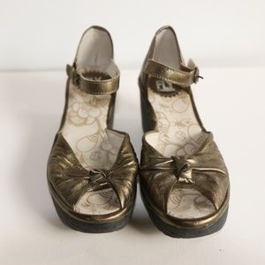 Fly London Wedge Gold Sandal